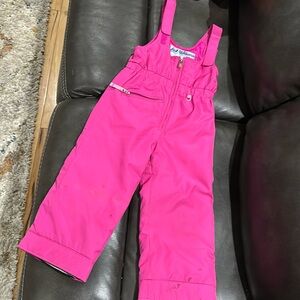 Obermeyer snow bibs, kids size 4, fuchsia.